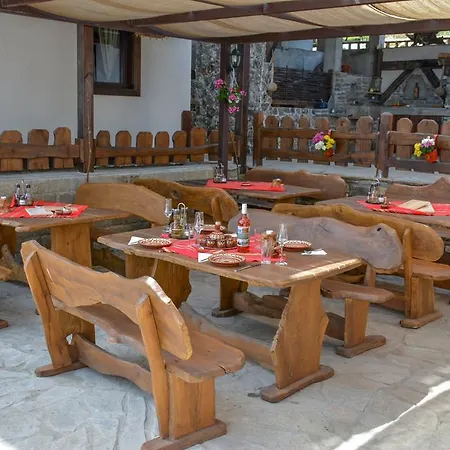 Complex Starite Kashti Medovo