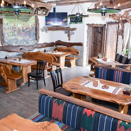 Complex Starite Kashti Medovo