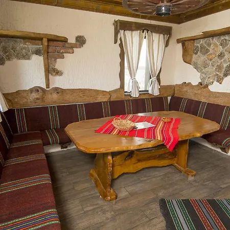 Pensión Complex Starite Kashti 4*