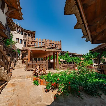 Complex Starite Kashti Vendégház 4*