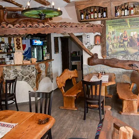 Complex Starite Kashti Medovo