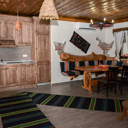 Gæstehus Complex Starite Kashti