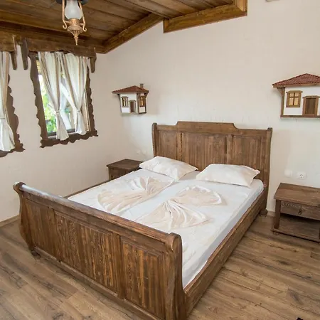 Complex Starite Kashti 4* Medovo